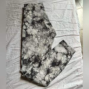 lululemon wunder under 25”